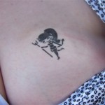 Airbrush Brust Tattoos